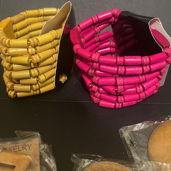 Wooden 5pc set - Picture 4 of 7